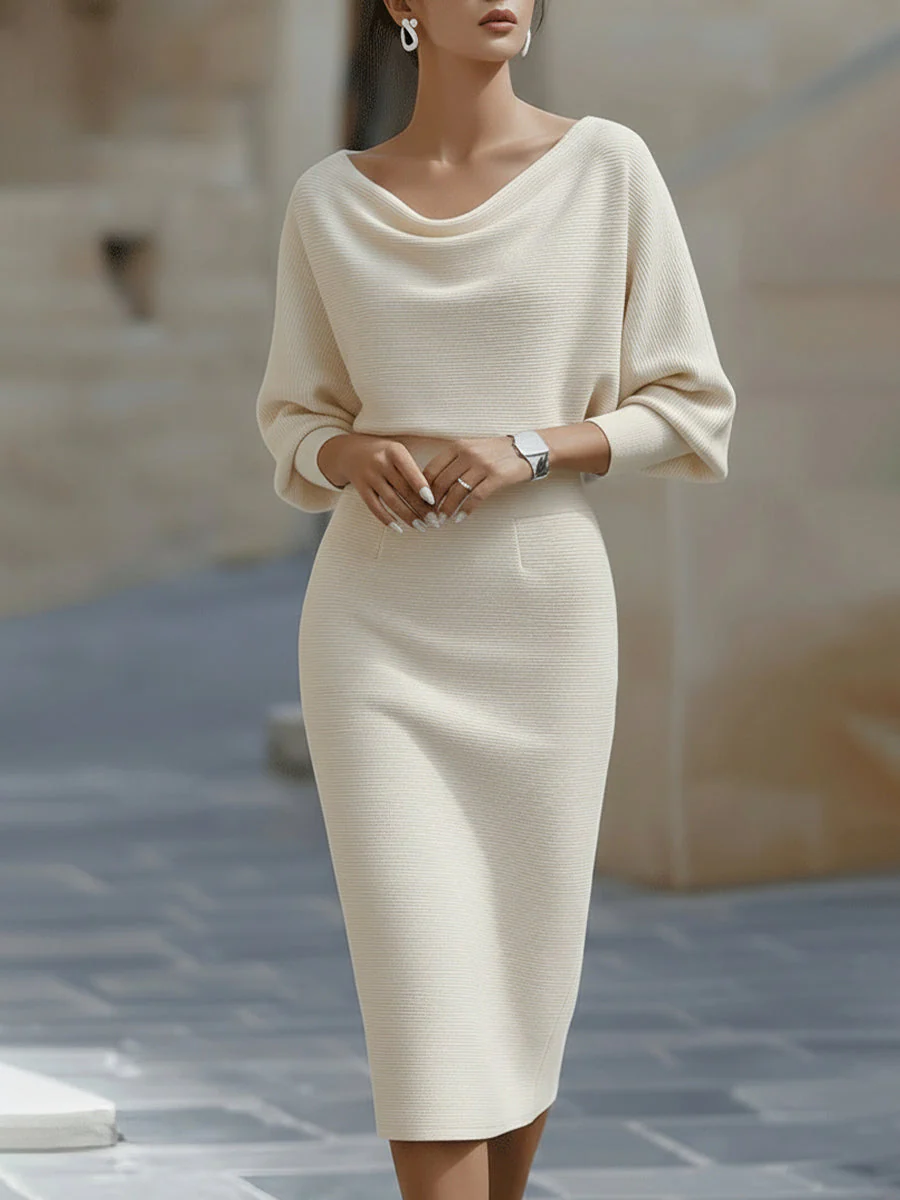 Amyy - Elegante Abito Midi a Maniche Lunghe - Image 3