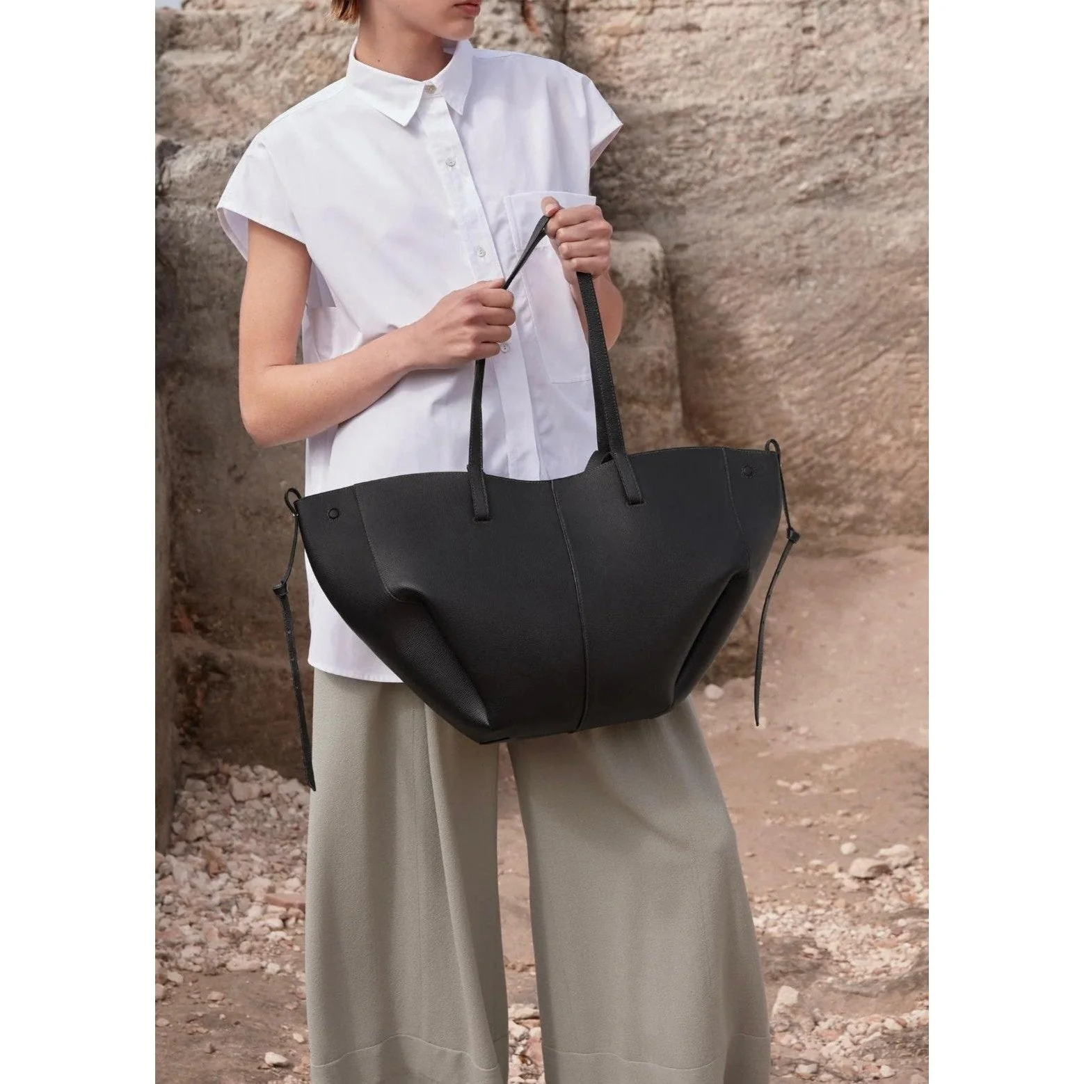 Araceli - Borsa a Tracolla di Grande Capacità - Image 13