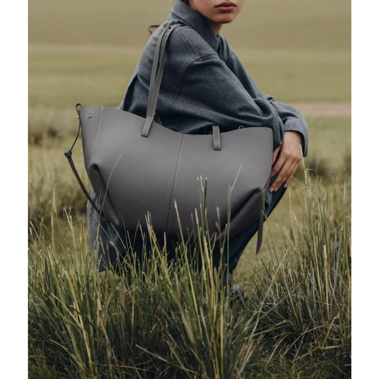 Araceli - Borsa a Tracolla di Grande Capacità - Image 14