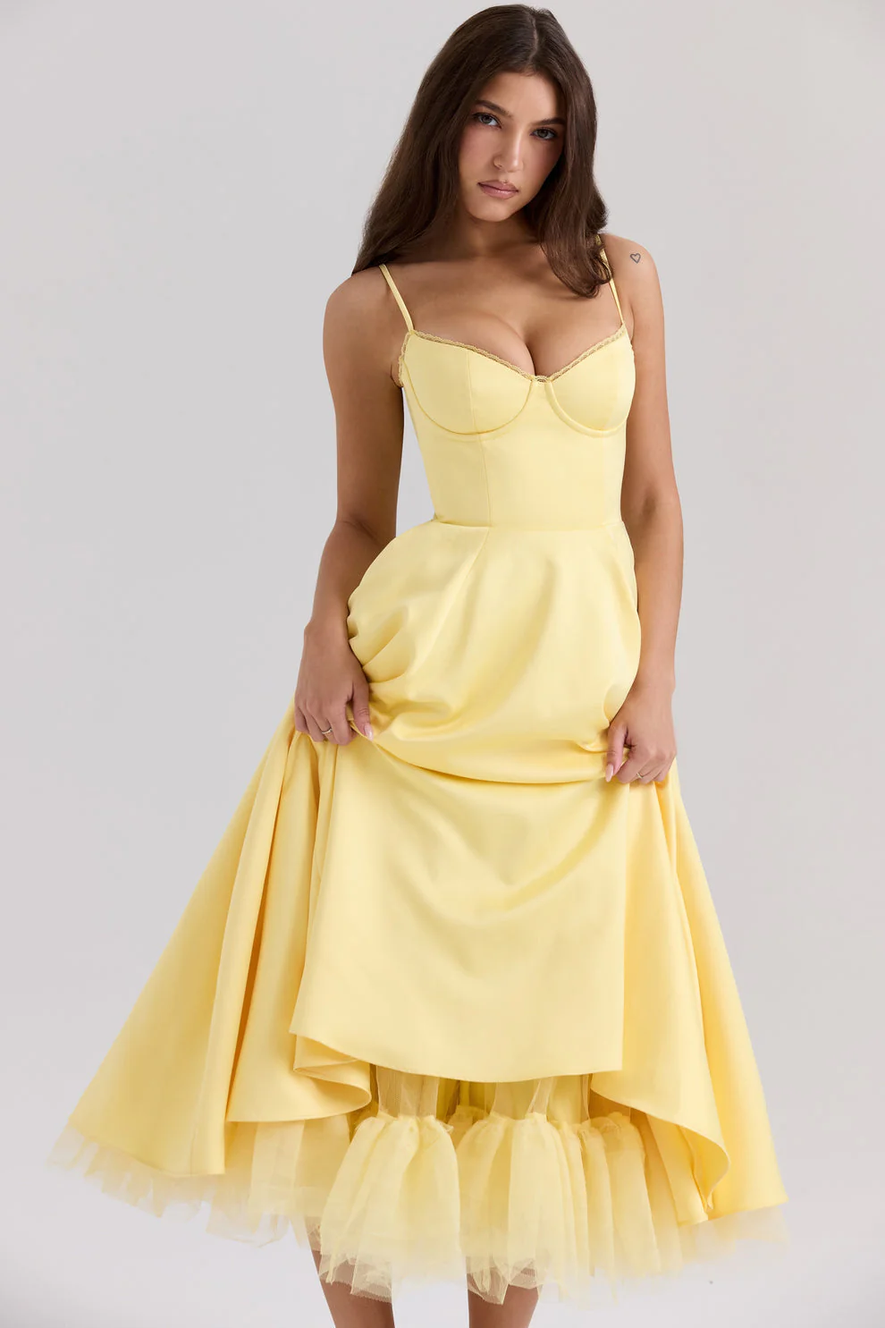 Arestina - Abito Midi In Tulle Alla Moda - Image 9