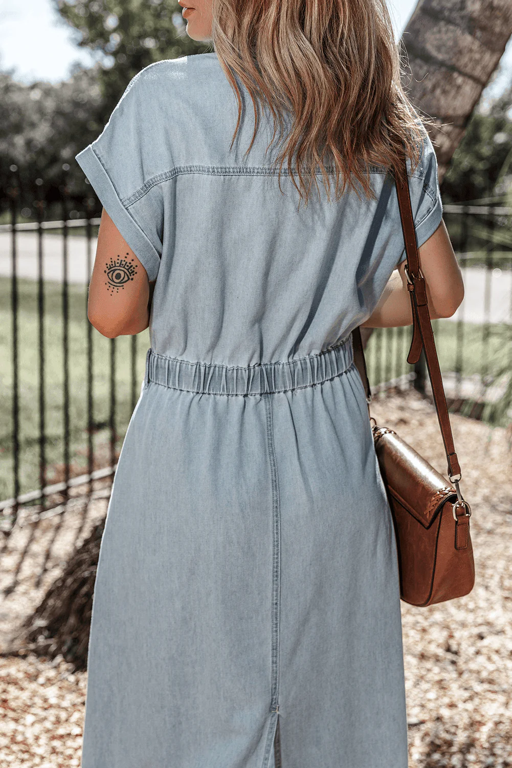 Brygida - Elegante Abito in Denim - Image 3