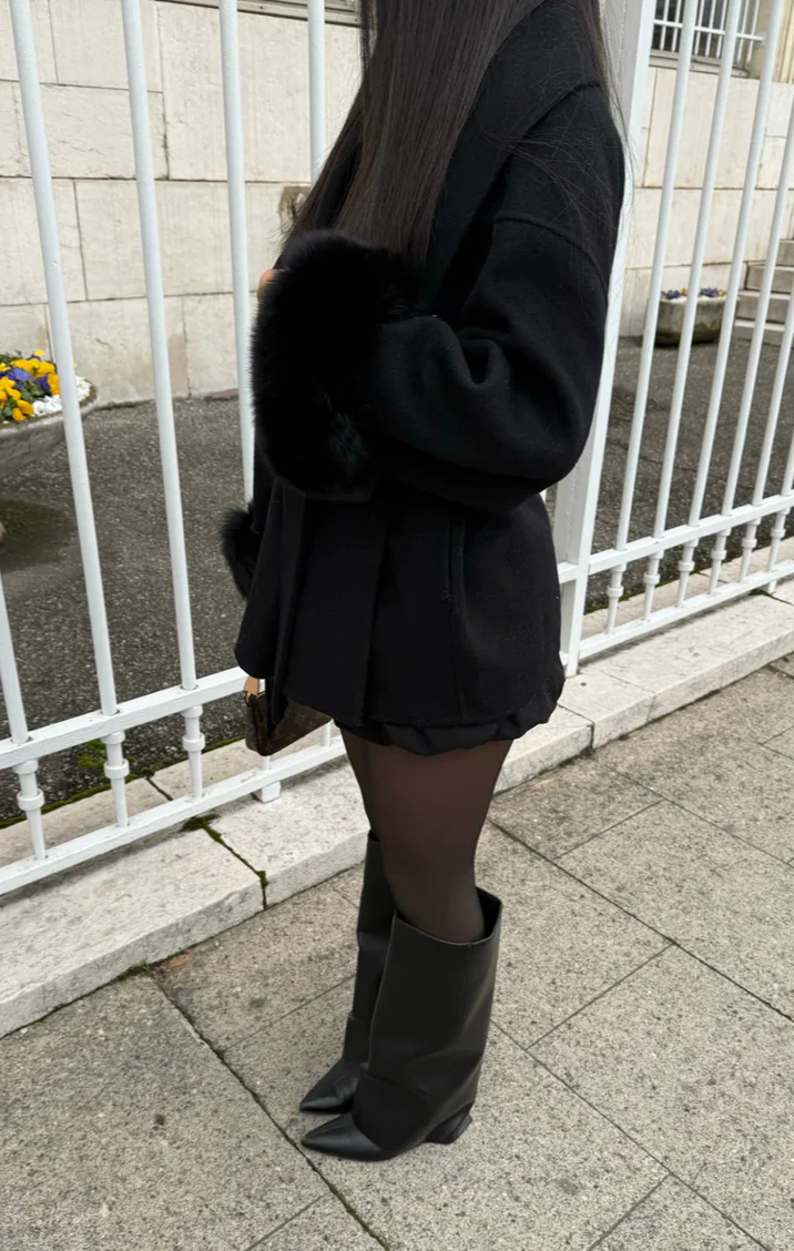 Bryony - Elegante Cappotto In Lana Con Pelliccia Sintetica - Image 9