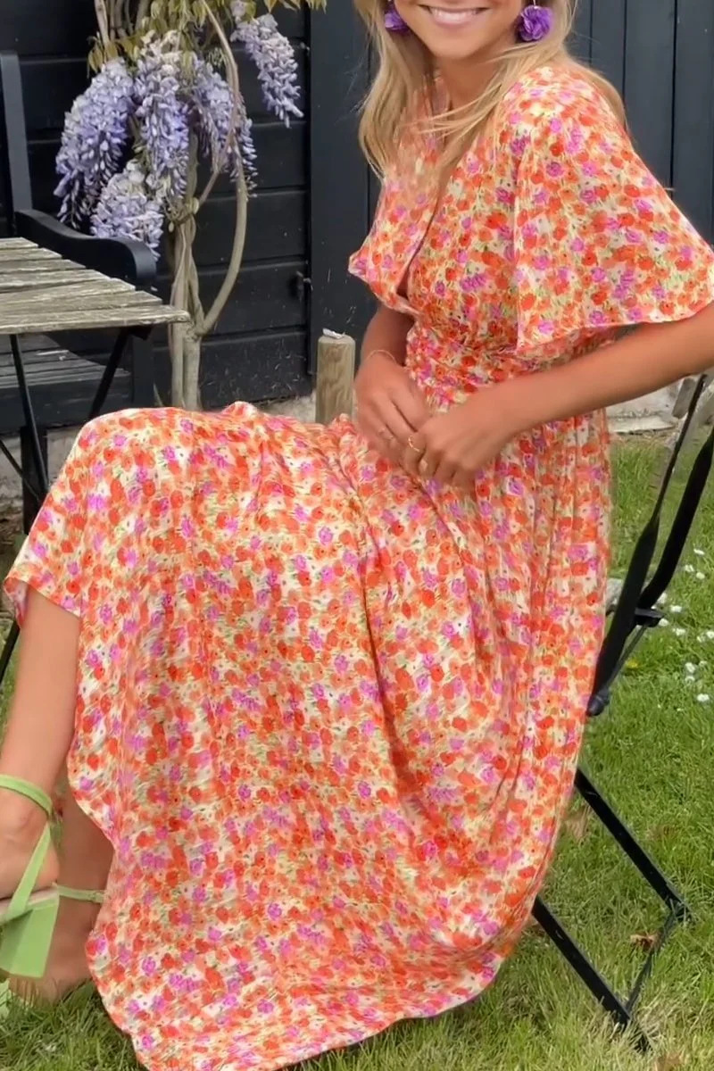 Capucine - Elegante Abito Lungo Con Fiori - Image 5