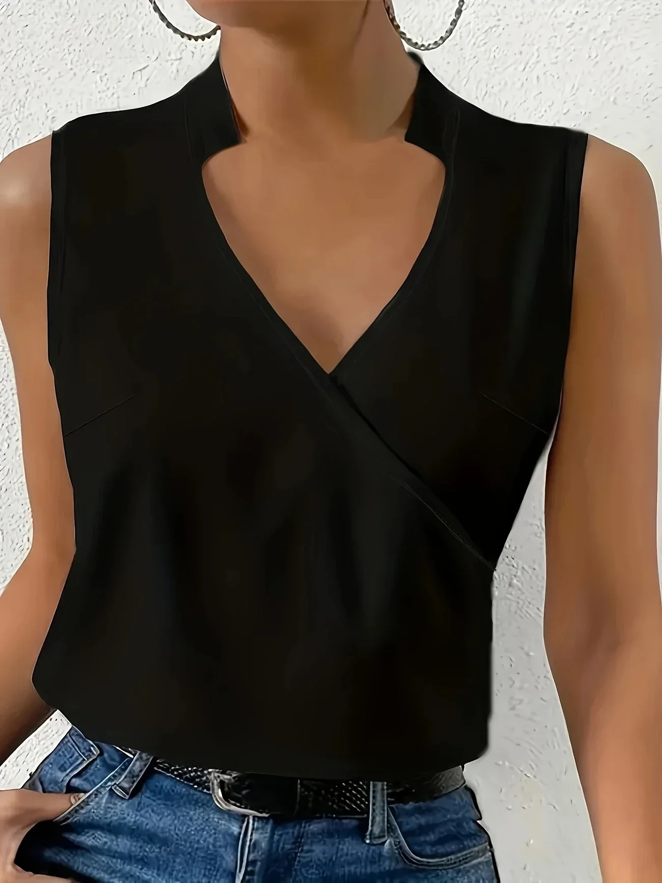 Cebulska - Elegante Camicetta Senza Maniche Con Scollo Incrociato - Image 3