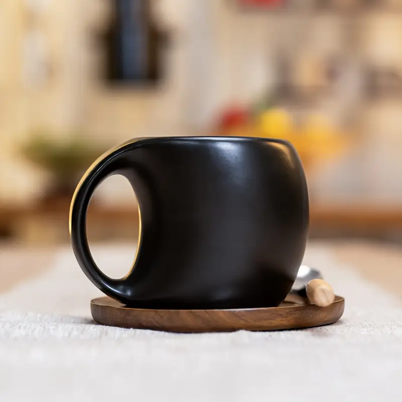 ClayHaven - Tazza Da Caffè In Ceramica Con Piattino in Legno - Image 7