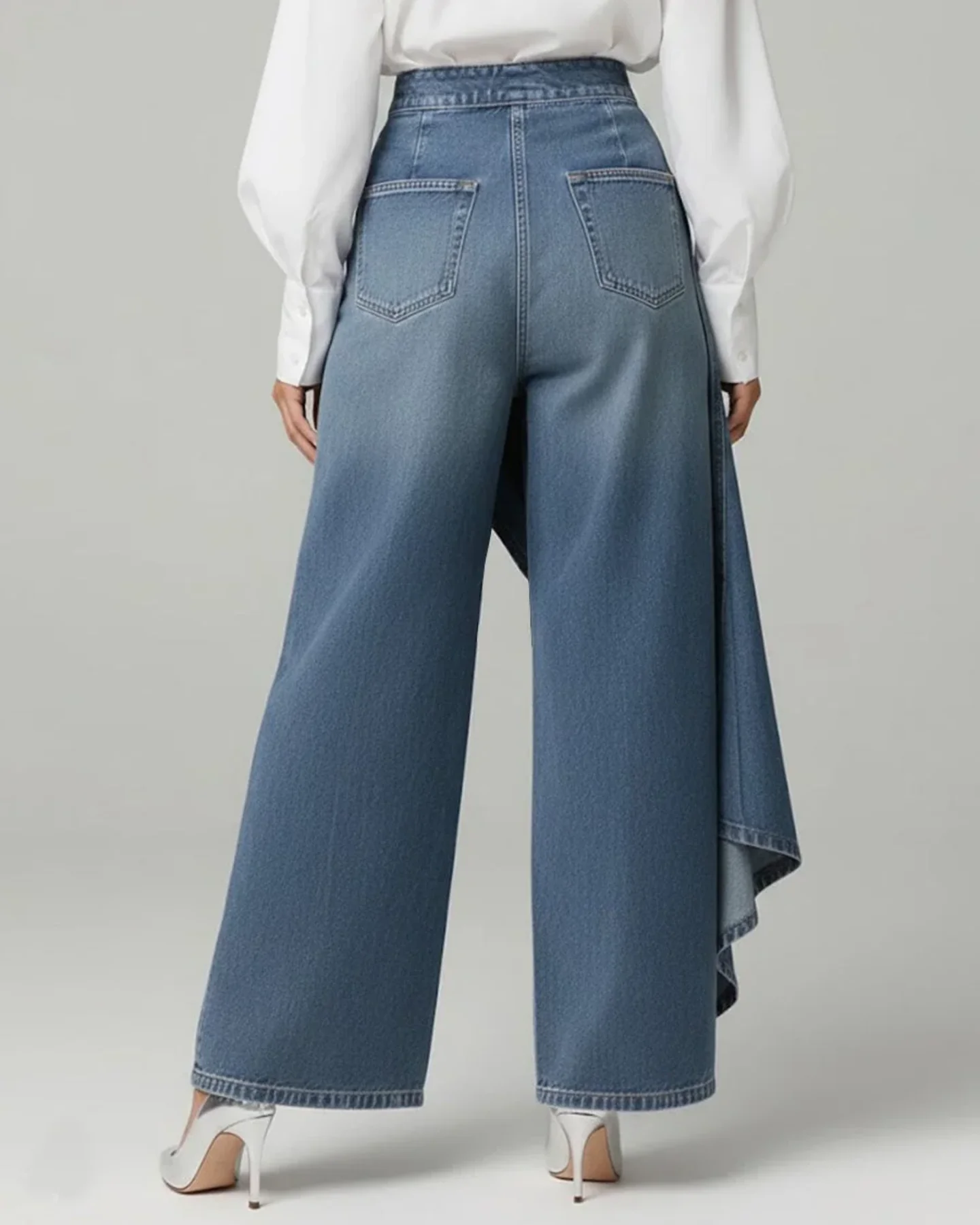 Elpida - Jeans a Gamba Larga Con Bottoni Sul Davanti e Rivestimento Avvolgente - Image 6