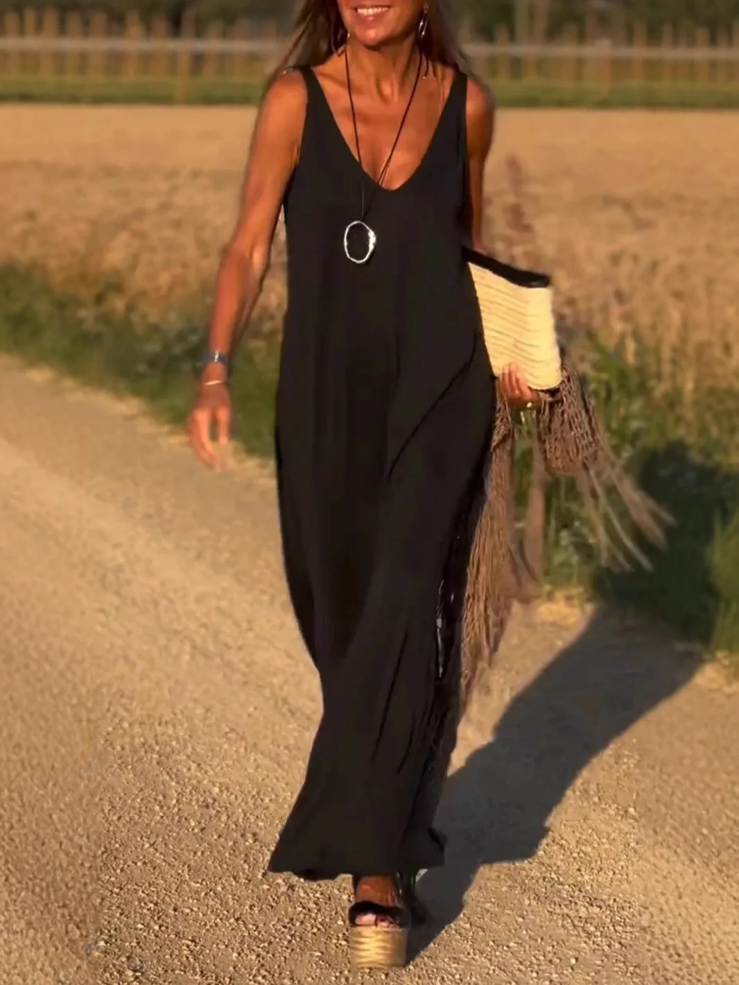Evelyne - Elegante Abito Lungo Senza Maniche - Image 2