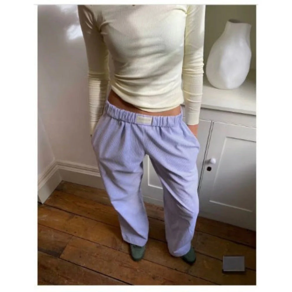 Evgenia - Pantaloni Lounge Dal Taglio Ampio Con Fascia Elastica In Vita - Image 6