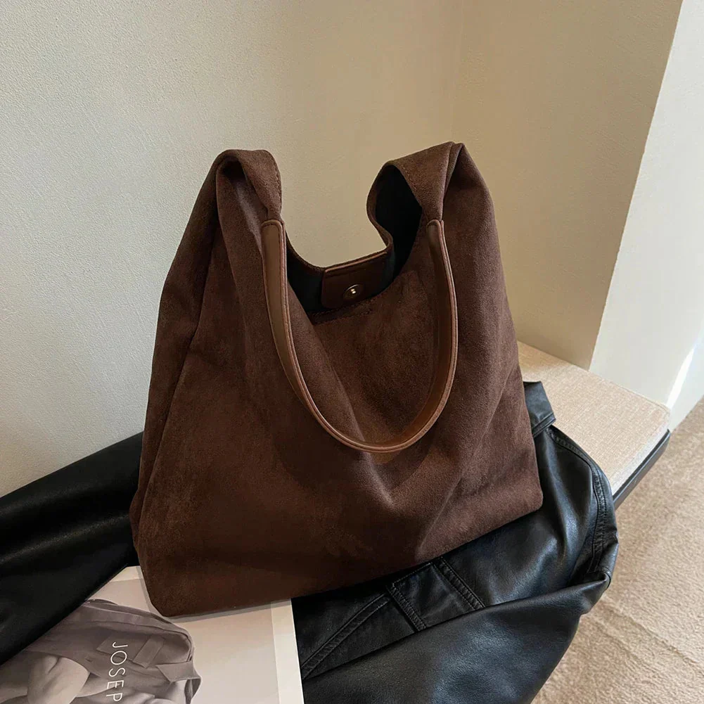 Fabiana - Borsa in Pelle Scamosciata - Image 3