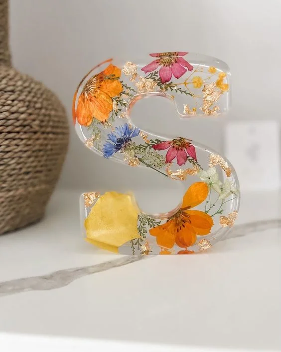 FloraShine - Lampada Da Notte in Resina Con Fiori Fatti a Mano - Image 19