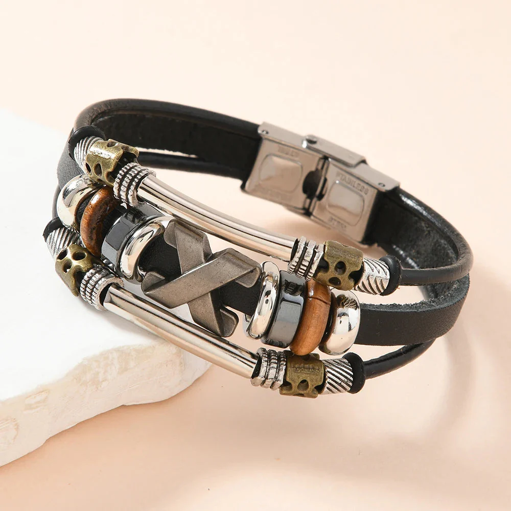 Garland - Bracciale a Polsino in Pelle a Strati con Croci