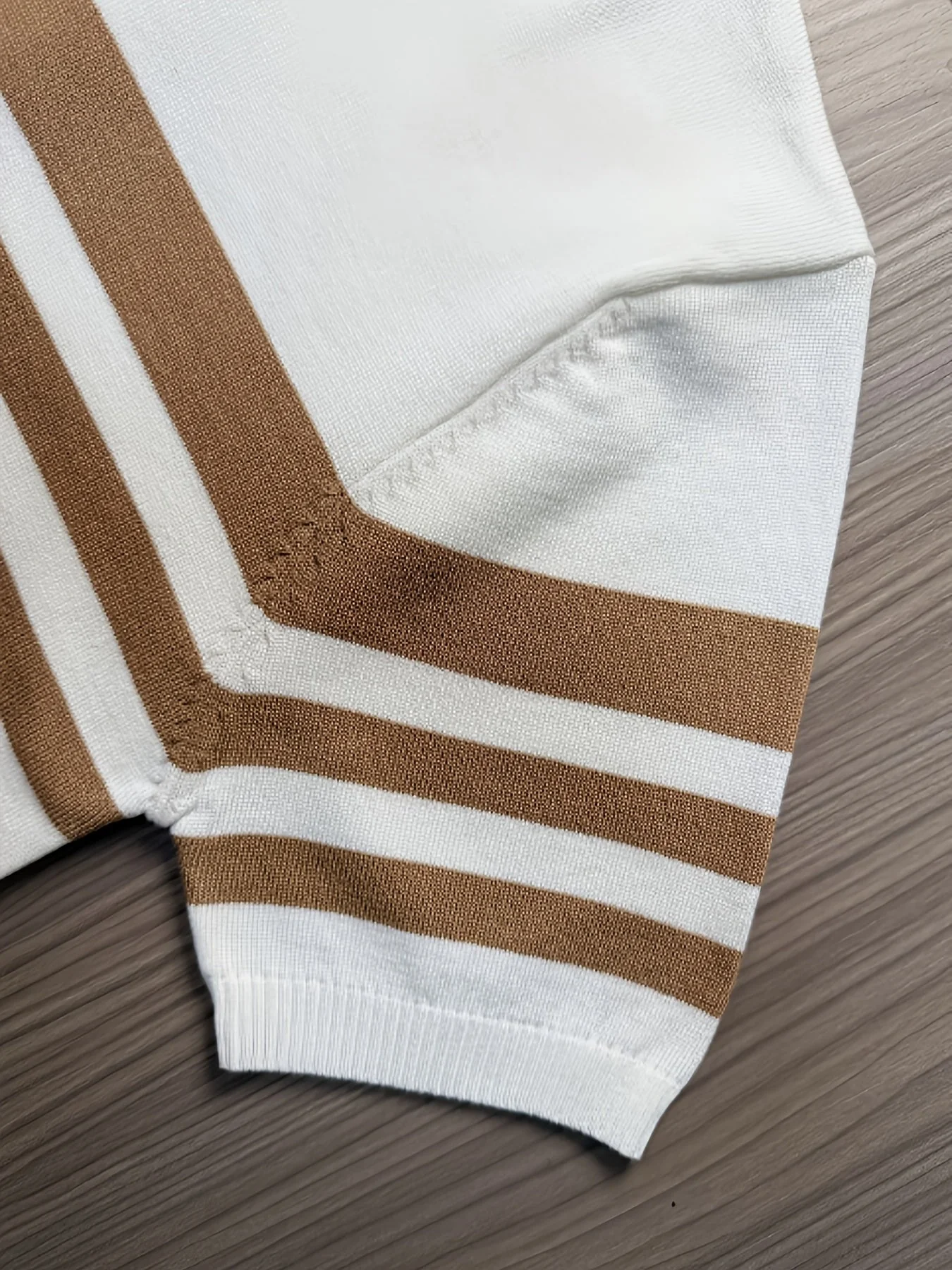 Harper – Comoda Maglietta Con Scollo Rotondo - Image 17