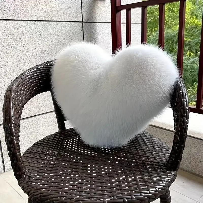 HeartNest - Morbido Cuscino a Forma di Cuore - Image 4