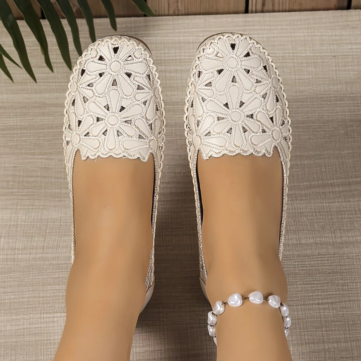 Inessa - Scarpe Ortopediche Alla Moda Con Ritaglio - Image 10