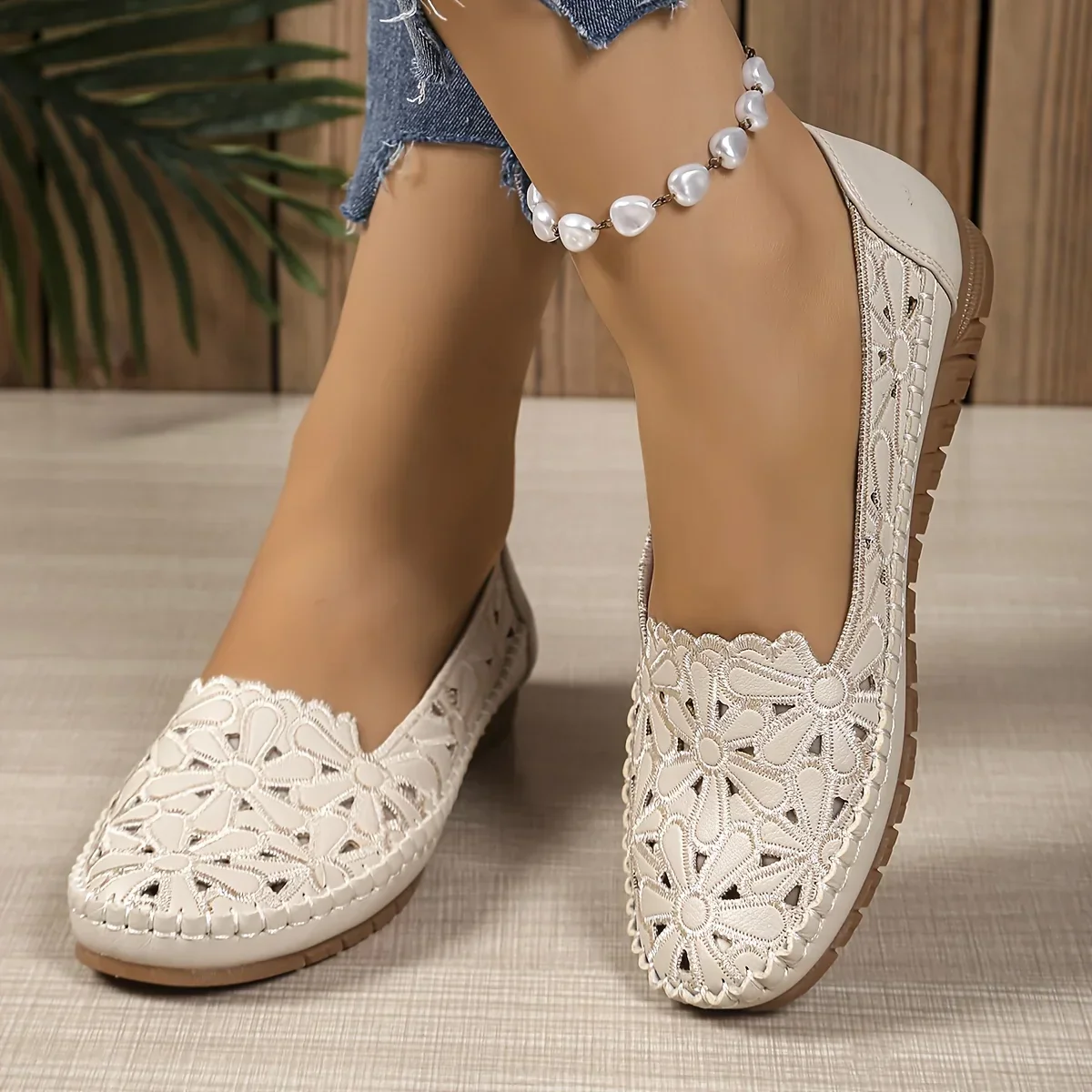 Inessa - Scarpe Ortopediche Alla Moda Con Ritaglio - Image 2