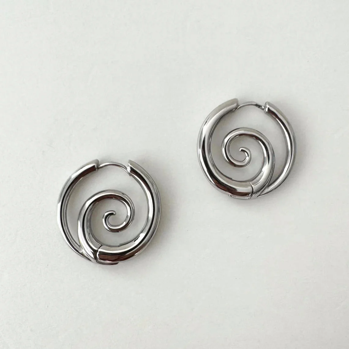 Kaliah - Orecchini a Cerchio a Spirale