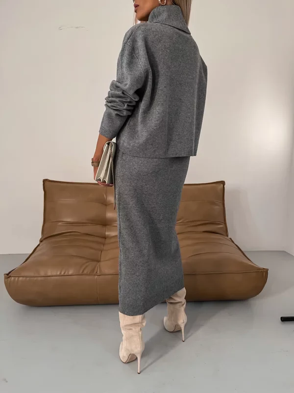 Kathleen - Set Invernale a Due Pezzi In Maglia Con Collo Alto - Image 6
