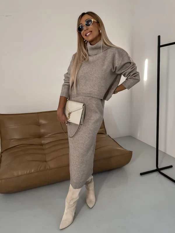 Kathleen - Set Invernale a Due Pezzi In Maglia Con Collo Alto - Image 7