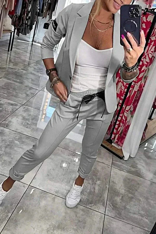 Kseniya - Elegante Set Di Blazer E Pantaloni - Image 2