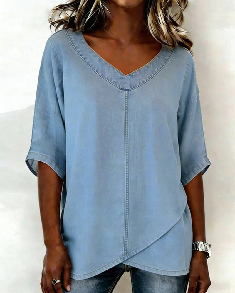 Laritza - Top Casual in Denim Con Scollo a V - Image 3