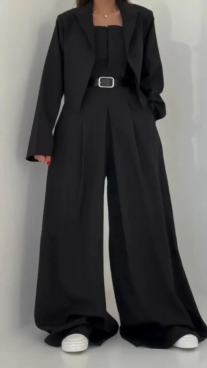 Lavara - Imposta Composta Da Blazer Corto e Pantaloni a Gamba Larga