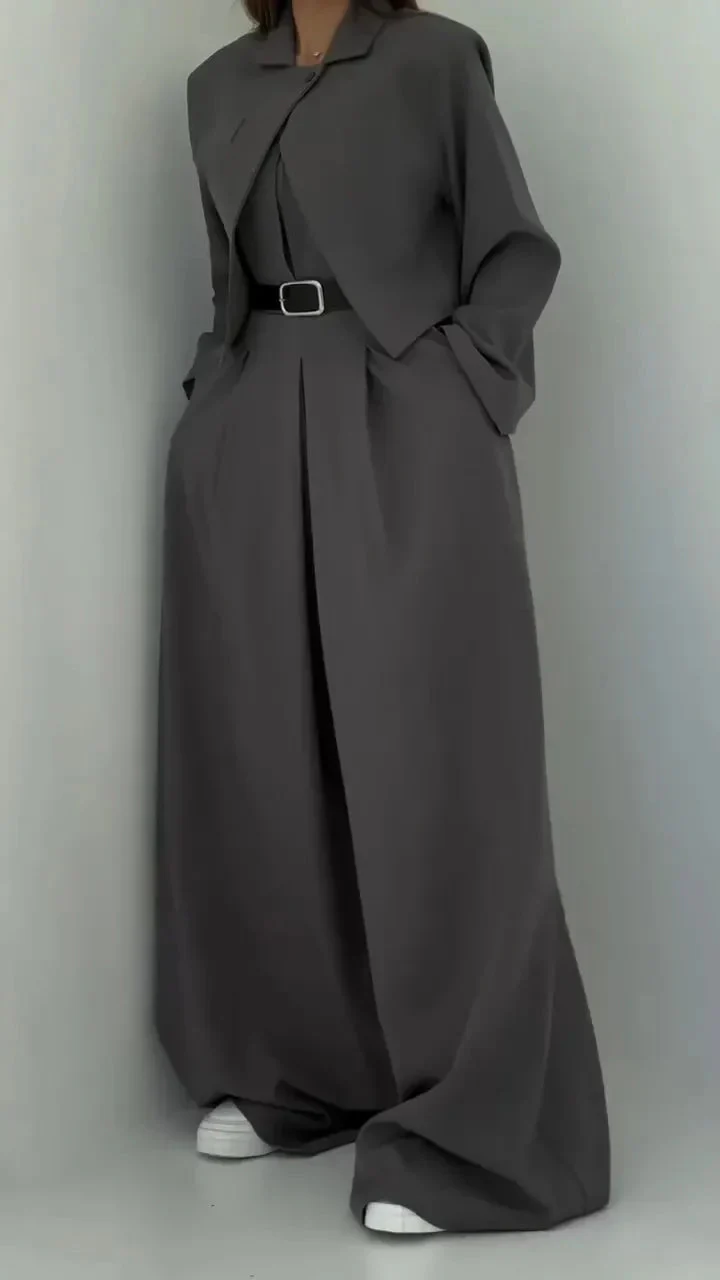 Lavara - Imposta Composta Da Blazer Corto e Pantaloni a Gamba Larga - Image 4