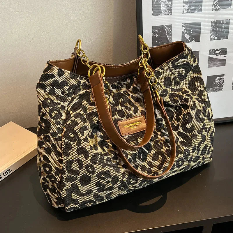 Leonora - Tote Con Charm Leopardato - Image 8