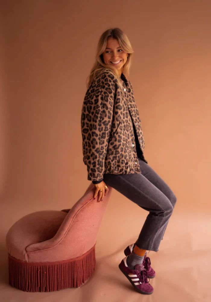 Leoona – Giacca Bomber Leopardata - Image 3