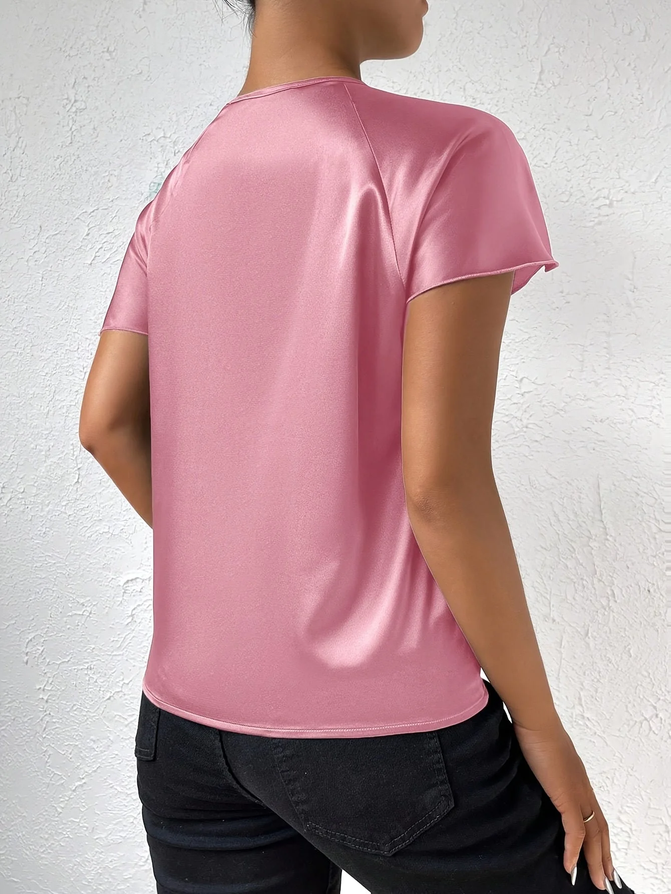 Loretta - Top Alla Moda Con Dettagli Unici Sulle Spalle - Image 10