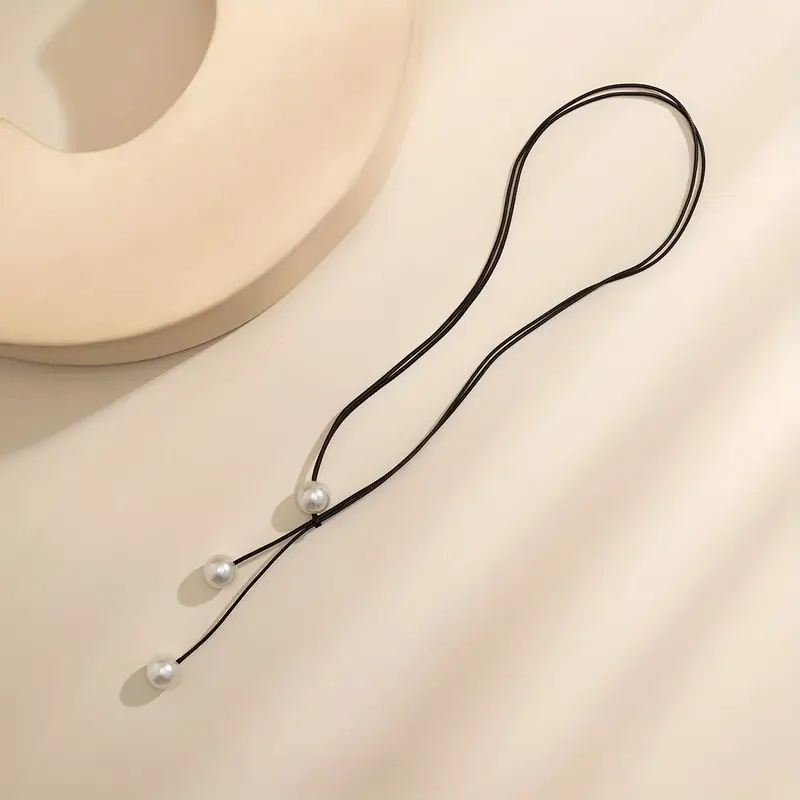 Lullia - Collana Geometrica Semplice Con Filo Di Cera - Image 3