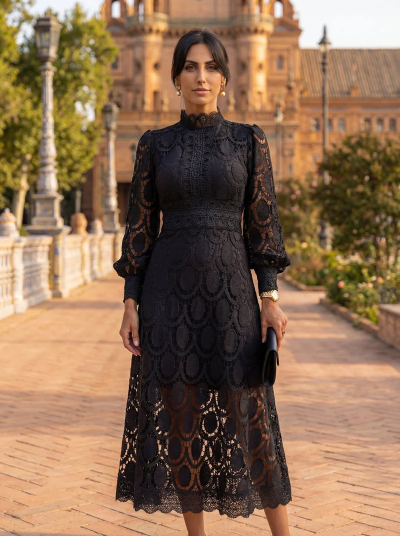 Maelle - Elegante Abito in Pizzo a Maniche Lunghe - Image 2