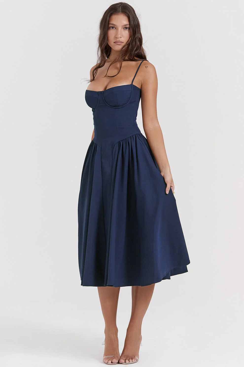 Maissa - Abito Midi Elegante Senza Maniche - Image 2
