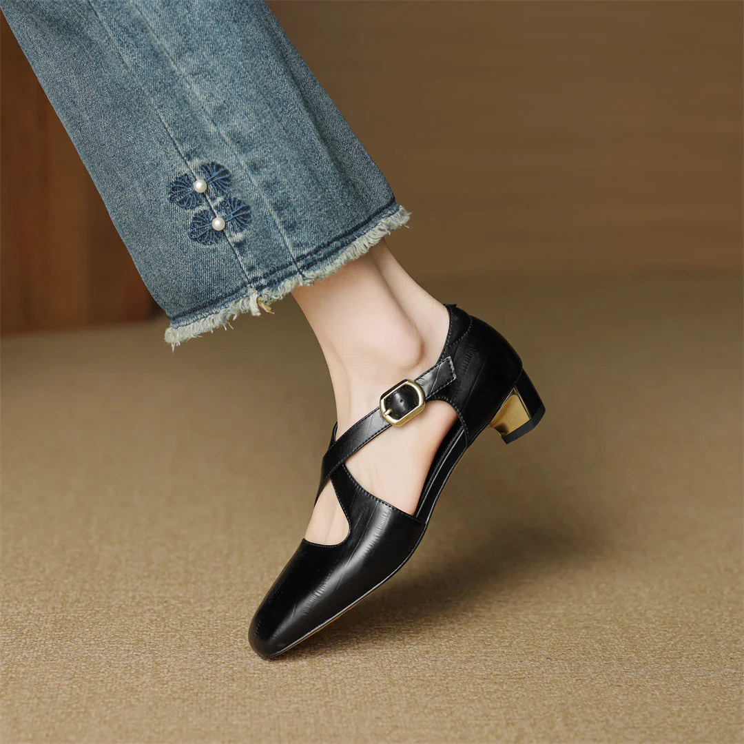 Malena - Scarpe in Pelle Con Cinturini Incrociati - Image 3