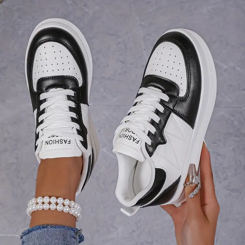 Naveah - Comode Scarpa Da Ginnastica Con Zeppa