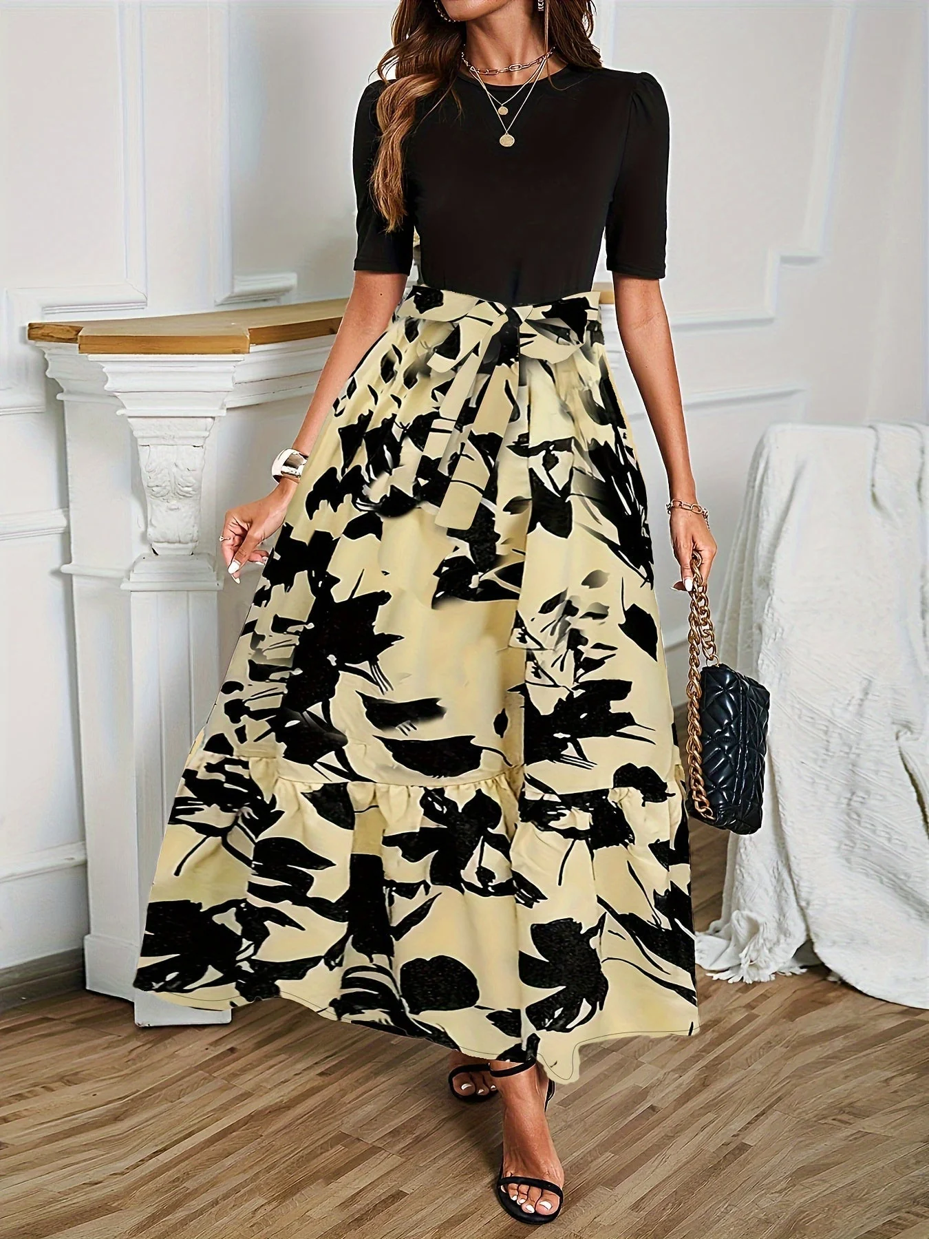 Nuray - Elegante Abito Floreale a Maniche Corte - Image 4