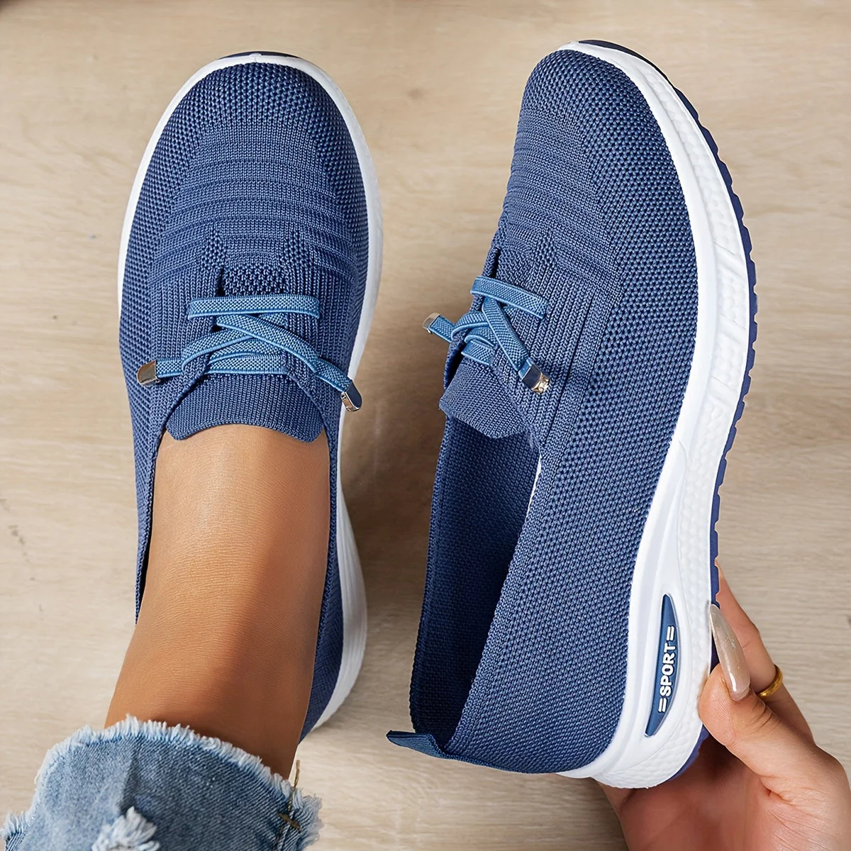Olympe - Sneaker Moderna Leggera E Con Suola Morbida - Image 2