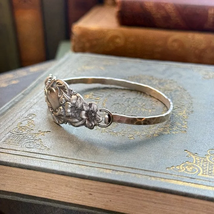 PetalCharm - Bracciale In Argento Con Incisione Floreale Vintage - Image 10