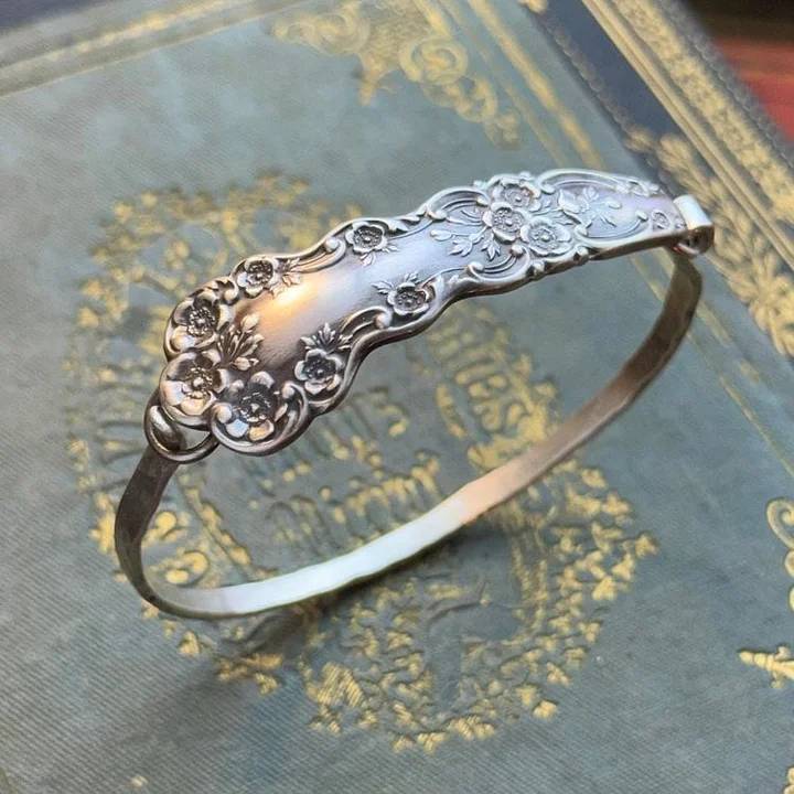 PetalCharm - Bracciale In Argento Con Incisione Floreale Vintage - Image 4