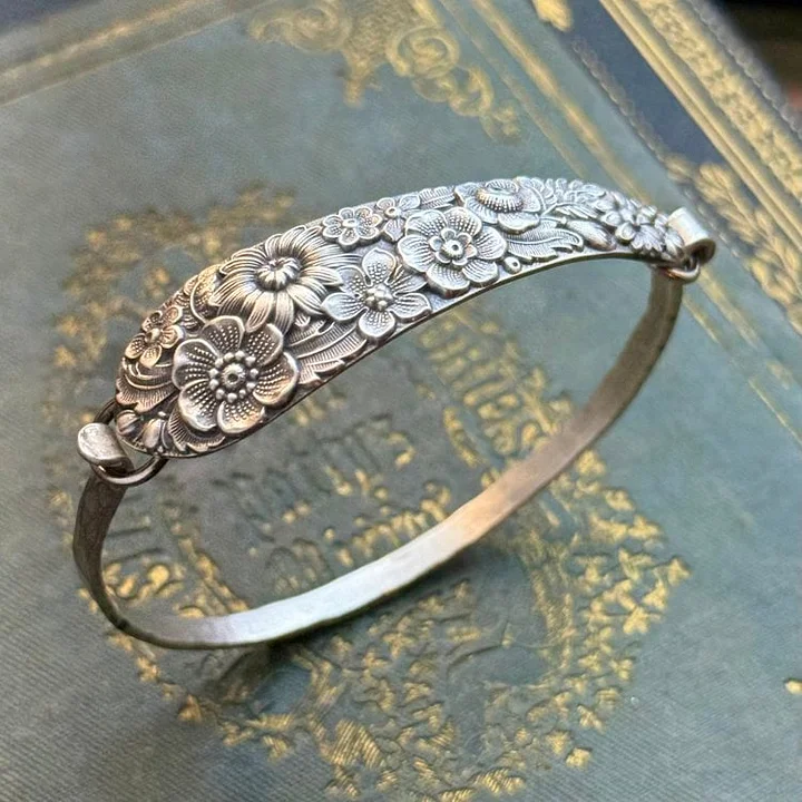 PetalCharm - Bracciale In Argento Con Incisione Floreale Vintage - Image 5