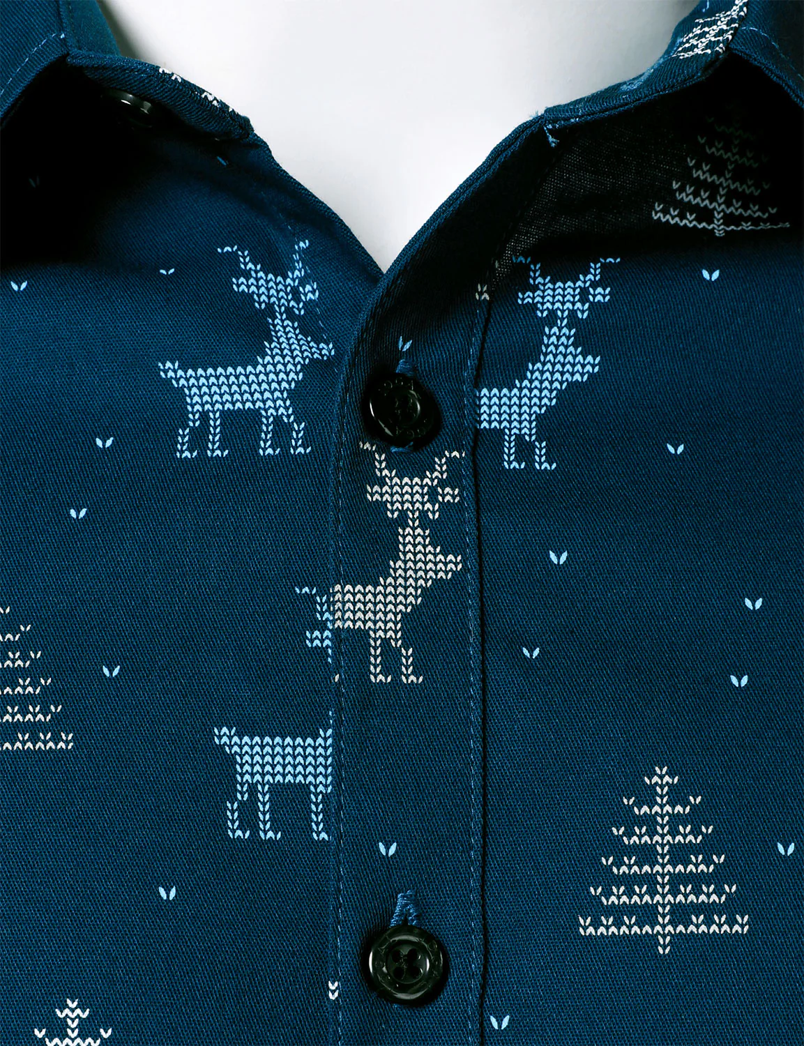 Rowan - Camicia da uomo blu navy a Maniche Lunghe con Stampa alce e Albero di Natale Traspirante - Image 2