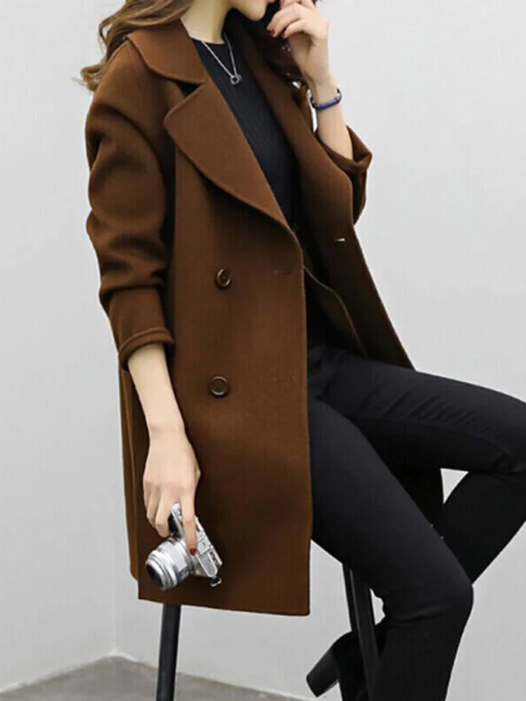 Roxana - Elegante Cappotto Doppiopetto - Image 8