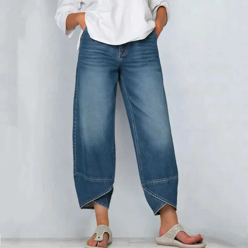 Synira - Jeans Casual a Zampa Corta