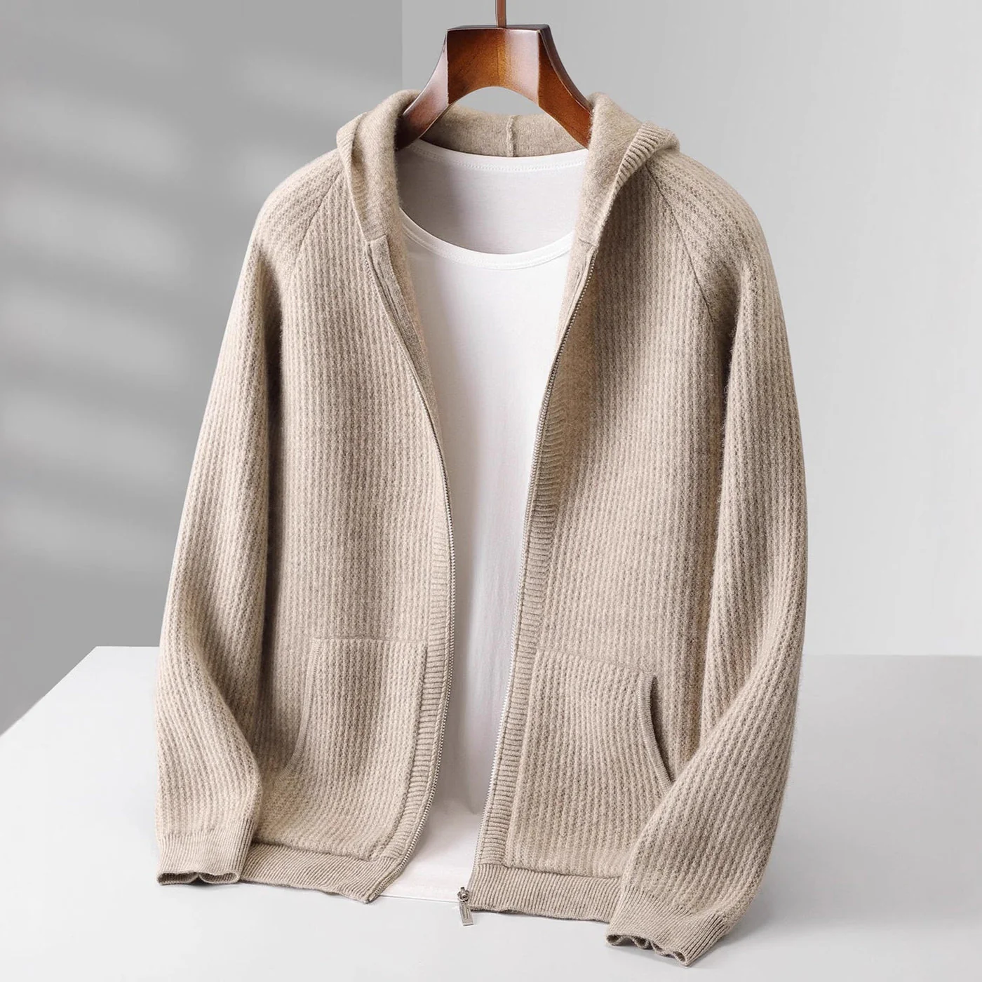 Yonel - Felpa Con Cappuccio in Cashmere di Lusso - Image 7